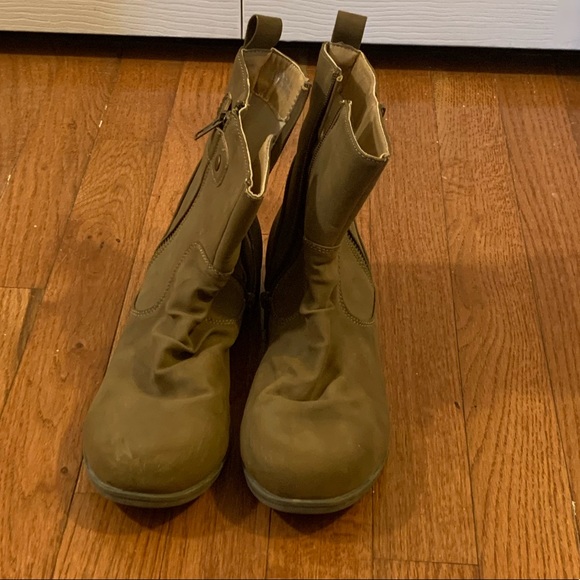 Zip Up Ankle Booties - Picture 3 of 13